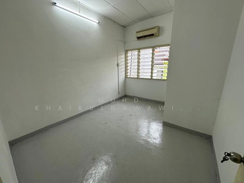 2-storey Terraced House for Sale in Seksyen 7 (Shah Alam) - Muhd Khairulnawawi Kamaruddin - Interior - PropertyGuru.com.my