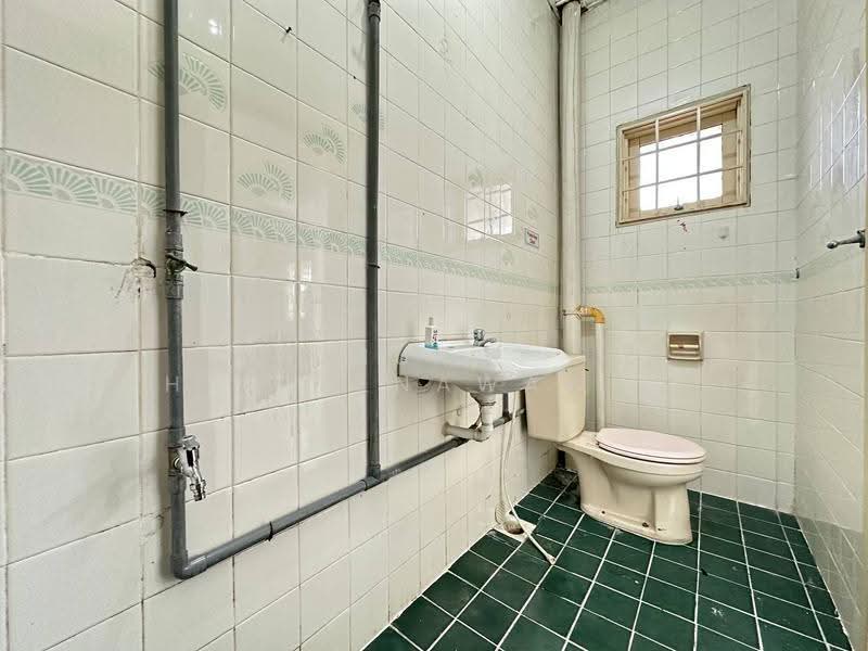 2-storey Terraced House for Sale in Seksyen 7 (Shah Alam) - Muhd Khairulnawawi Kamaruddin - Bathroom - PropertyGuru.com.my