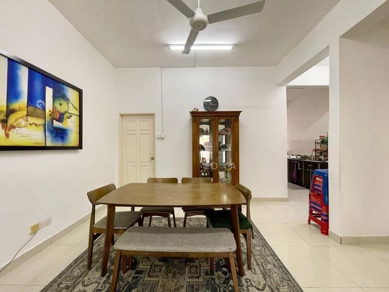 Terraced House for Sale in Taman Dato Demang (Seri Kembangan) - Ashraff Daniel - PropertyGuru.com.my