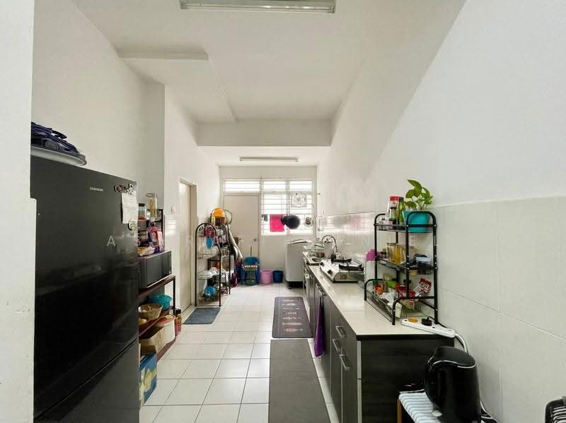 Terraced House for Sale in Taman Dato Demang (Seri Kembangan) - Ashraff Daniel - PropertyGuru.com.my