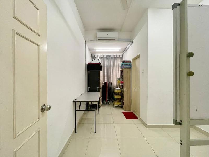 Terraced House for Sale in Taman Dato Demang (Seri Kembangan) - Ashraff Daniel - PropertyGuru.com.my