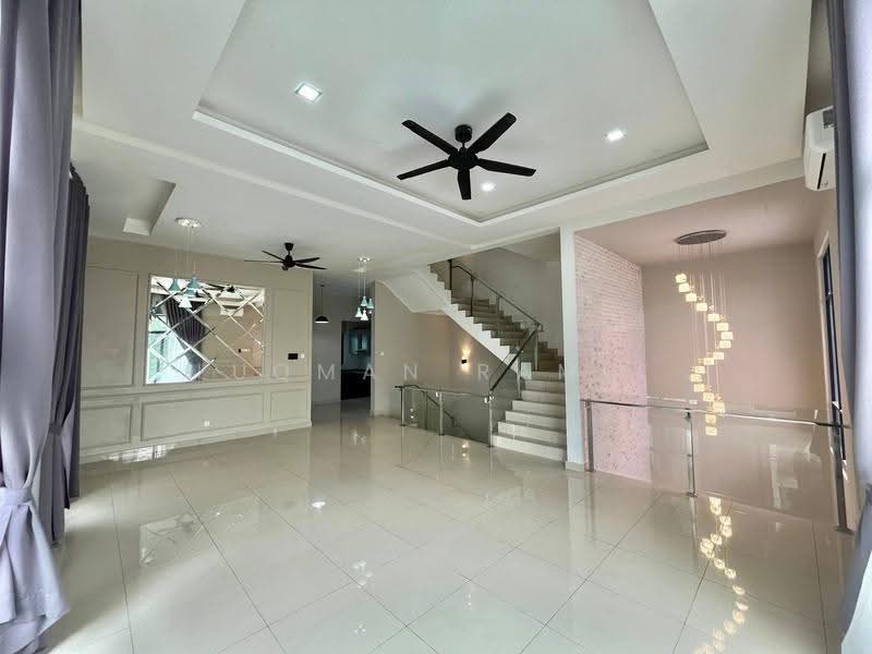 Semi-Detached House for Sale in Taman Melawati (Ulu Kelang) - Luqman Ramli - Living Room - PropertyGuru.com.my
