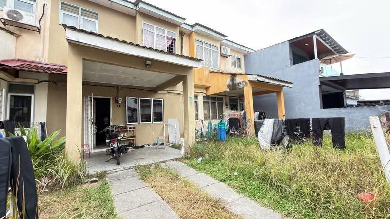 2-storey Terraced House for Sale in Taman Saujana Puchong (Seri Kembangan) - Ashraff Daniel - Exterior - PropertyGuru.com.my