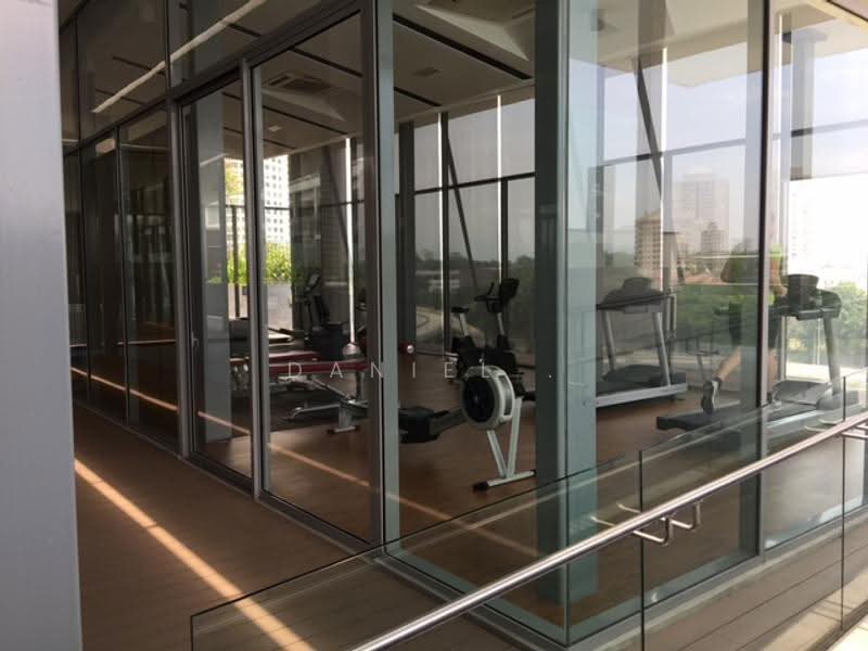Service Residence for Sale at The Signature - DANIEL . - PropertyGuru.com.my