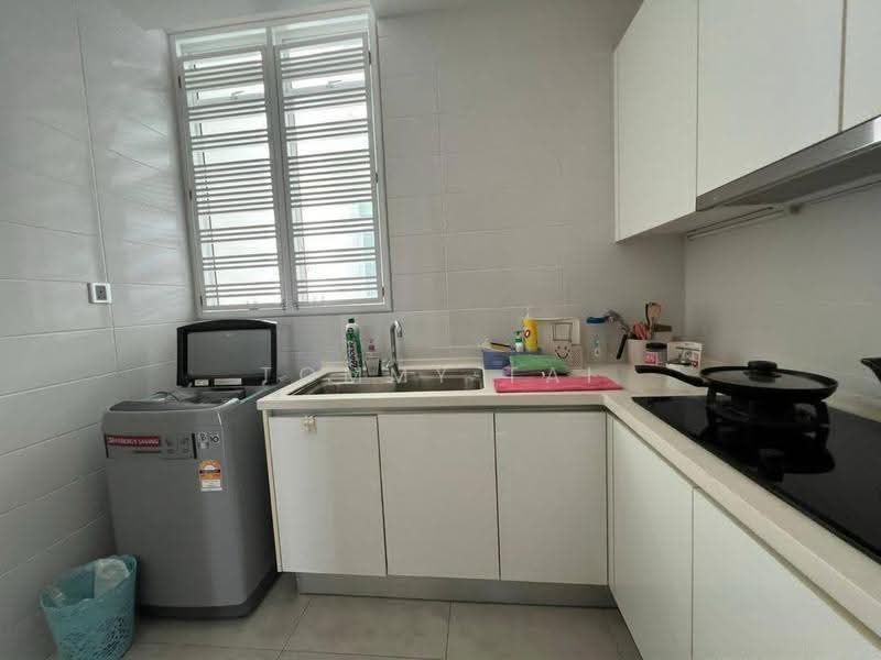 Service Residence for Rent at Paragon Residences @ Straits View - Tommy Tai - Kitchen - PropertyGuru.com.my