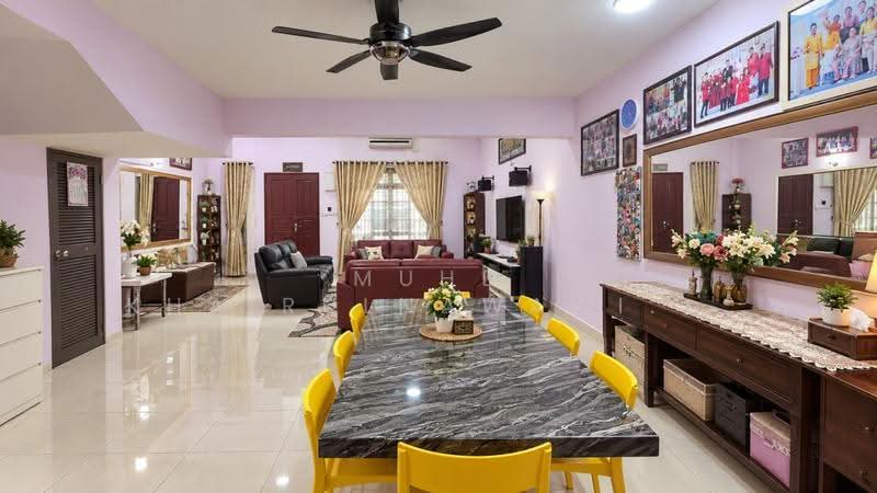Rumah Teres 2.5-Tingkat untuk Dijual di Seksyen 7 (Shah Alam) - Muhd Khairulnawawi Kamaruddin - Living Room - PropertyGuru.com.my