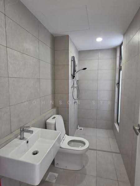 Condominium for Rent at Dwitara Residences - Johnson See - Bathroom - PropertyGuru.com.my
