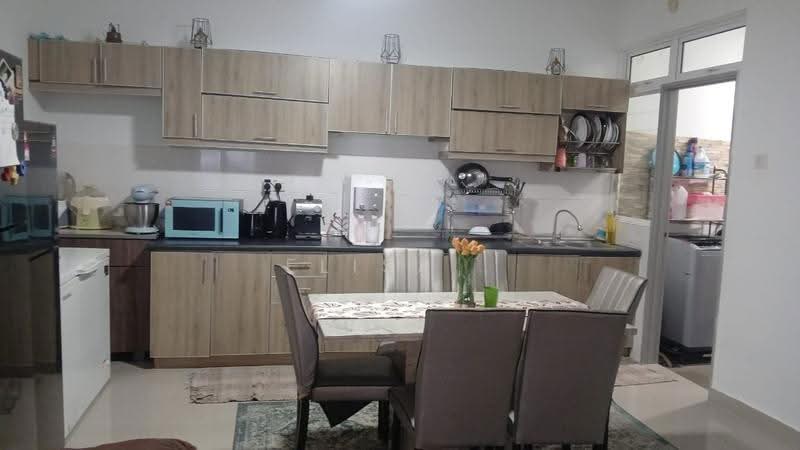 Condominium for Sale at Dwiputra Residences - Elisa . - Kitchen - PropertyGuru.com.my