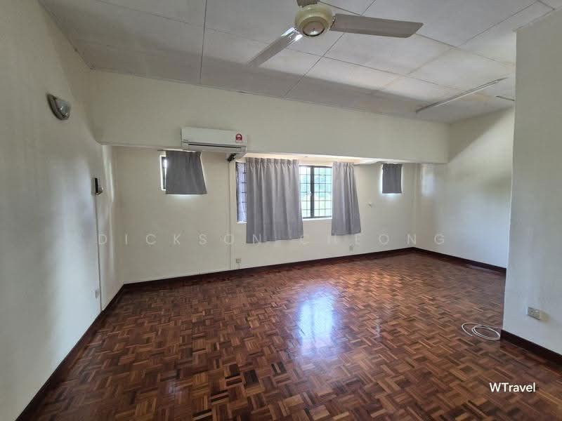 2-storey Terraced House for Sale in Bandar Utama 7 (Bandar Utama) - Dickson Cheong - Living Room - PropertyGuru.com.my