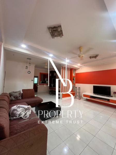 Rumah Teres 2-Tingkat untuk Dijual di Seremban 2 Garden City Homes (Seremban 2) - Nicky Chua - Living Room - PropertyGuru.com.my