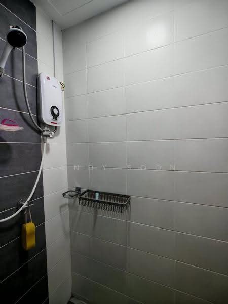 Service Residence for Rent at Park @ One South - Candy Soon - Bathroom - PropertyGuru.com.my