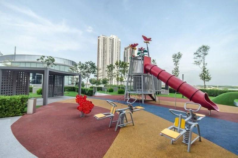 Kediaman Servis untuk Dijual di Luminari - Elvin Choo - PropertyGuru.com.my