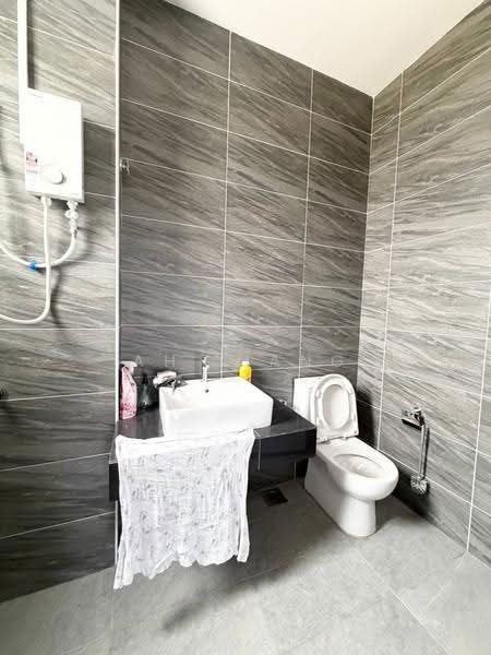 Cluster House for Sale in Johor Bahru (Johor) - Ah Liang - PropertyGuru.com.my