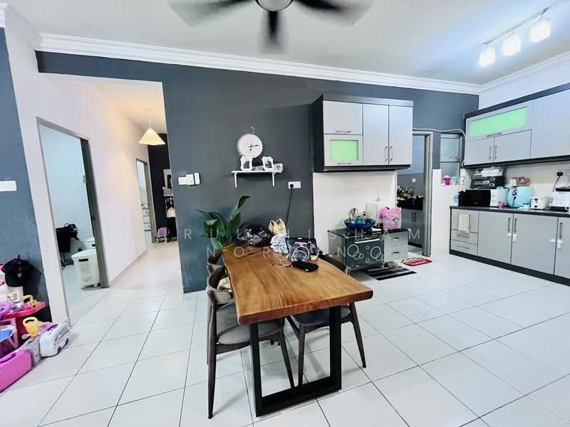 Condominium for Sale at Suria Jelatek - Nurul Hisham Nordin - Kitchen - PropertyGuru.com.my