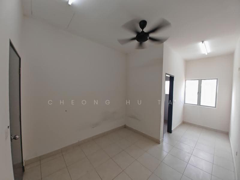 2-storey Terraced House for Rent in Iringan Bayu (Seremban) - Cheong Hu Tan - Interior - PropertyGuru.com.my