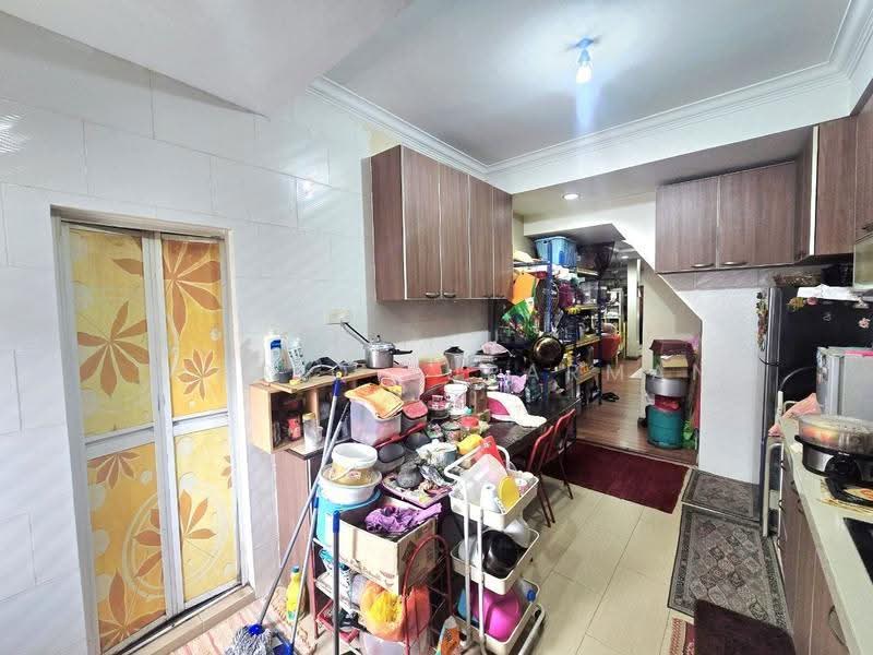 1.5-storey Terraced House for Sale in Taman Keramat Permai (Ulu Kelang) - Thoriq Suparman - Kitchen - PropertyGuru.com.my