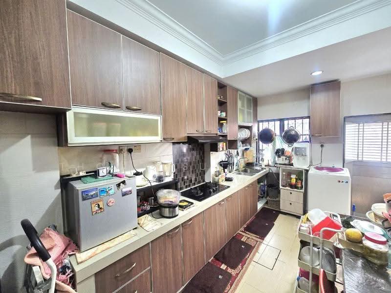 1.5-storey Terraced House for Sale in Taman Keramat Permai (Ulu Kelang) - Thoriq Suparman - Kitchen - PropertyGuru.com.my