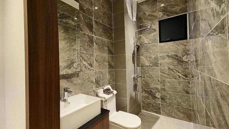 Tanah Komersial untuk Dijual di Johor Bahru (Johor) - John Lee - Bathroom - PropertyGuru.com.my