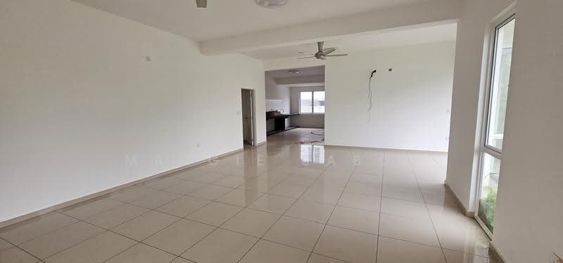 Terraced House for Sale in Bandar Sri Sendayan (Negeri Sembilan) - Maggie Saboo - Living Room - PropertyGuru.com.my