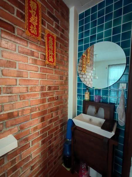 Rumah Teres 2-Tingkat untuk Dijual di Taman Tasik Puchong (Puchong) - Joanne Wong - Bathroom - PropertyGuru.com.my