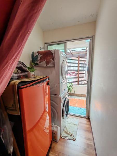 Rumah Teres 2-Tingkat untuk Dijual di Taman Tasik Puchong (Puchong) - Joanne Wong - Balcony - PropertyGuru.com.my