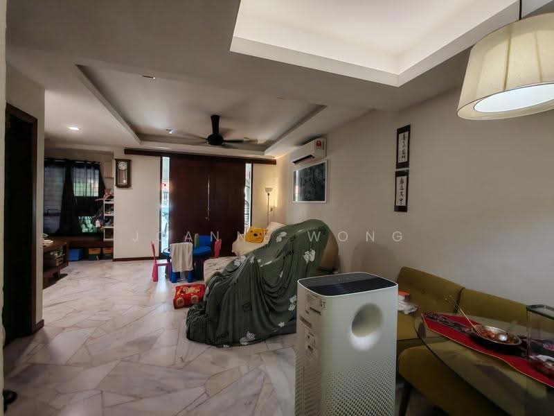 Rumah Teres 2-Tingkat untuk Dijual di Taman Tasik Puchong (Puchong) - Joanne Wong - Living Room - PropertyGuru.com.my