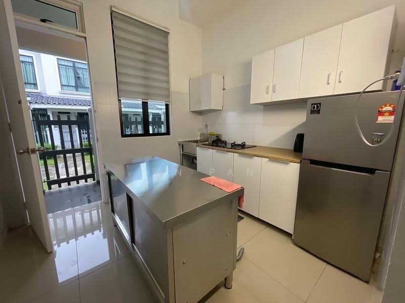 Terraced House for Rent in Kota Masai (Pasir Gudang) - Pan Pan - Kitchen - PropertyGuru.com.my