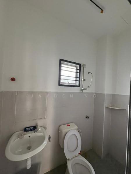 2-storey Terraced House for Sale in Bandar Layangkasa (Pasir Gudang) - Jayden Ng - Bathroom - PropertyGuru.com.my