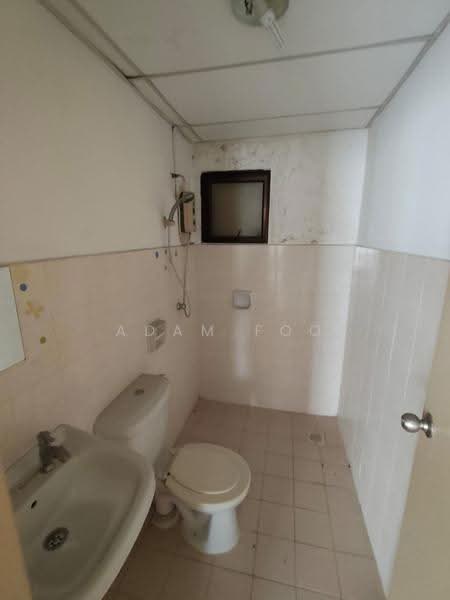 Condominium for Sale at Sri Putramas - Adam Foo - Bathroom - PropertyGuru.com.my