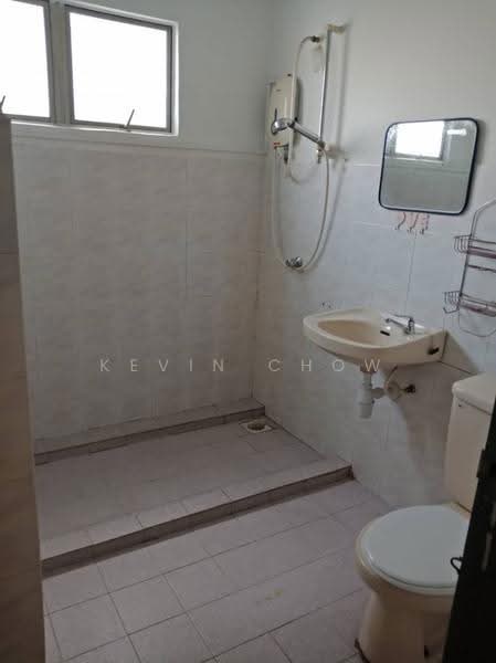 Kondominium untuk Disewa di Endah Ria - Kevin Chow - Bathroom - PropertyGuru.com.my