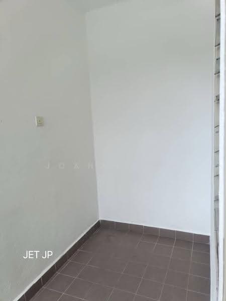 Pangsapuri untuk Disewa di Pangsapuri Akasia (Bandar Botanic) - Joanne Pua - Interior - PropertyGuru.com.my