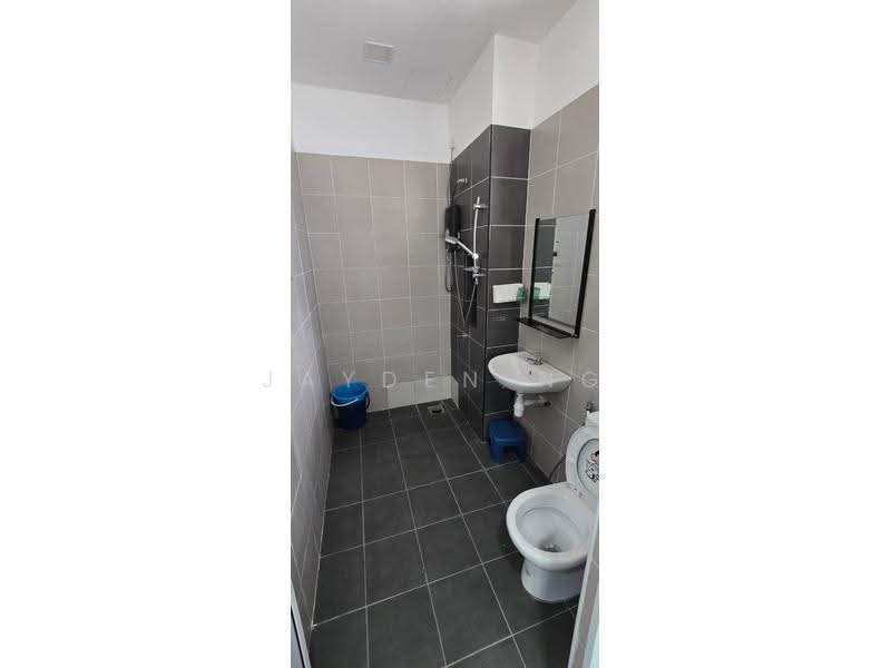 Rumah Teres 2-Tingkat untuk Dijual di Bandar Seri Alam (Masai) - Jayden Ng - Bathroom - PropertyGuru.com.my