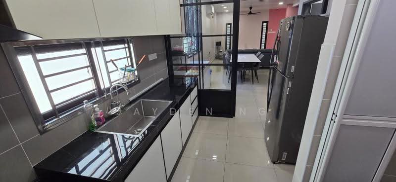 Rumah Teres 2-Tingkat untuk Dijual di Bandar Seri Alam (Masai) - Jayden Ng - Kitchen - PropertyGuru.com.my