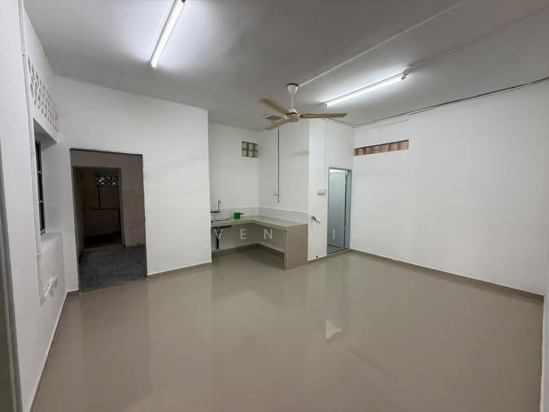 Rumah Teres 2-Tingkat untuk Dijual di Jalan Ipoh (Kuala Lumpur) - Alven Lim - Kitchen - PropertyGuru.com.my