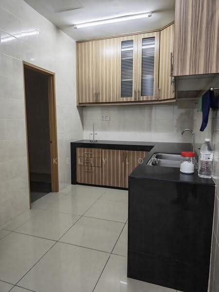2-storey Terraced House for Sale in Bandar Kinrara (Selangor) - Kelly Low - Kitchen - PropertyGuru.com.my