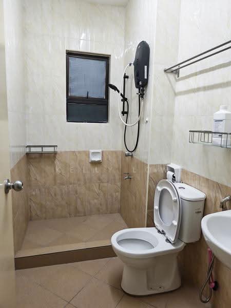 2-storey Terraced House for Sale in Bandar Kinrara (Selangor) - Kelly Low - Bathroom - PropertyGuru.com.my