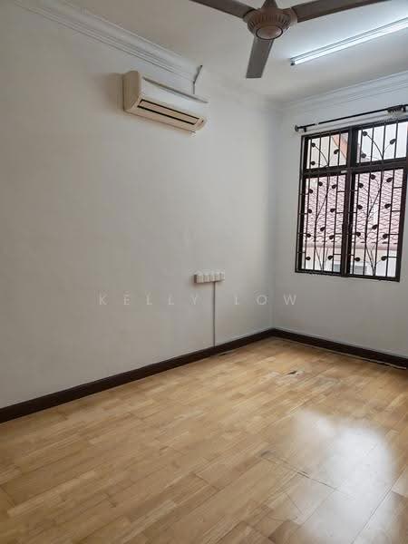 2-storey Terraced House for Sale in Bandar Kinrara (Selangor) - Kelly Low - Interior - PropertyGuru.com.my