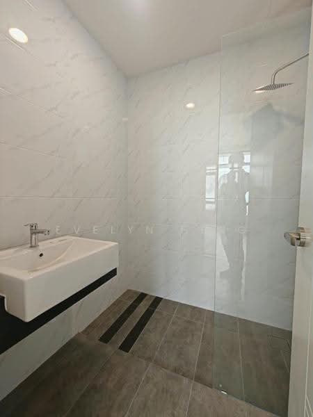 Apartment for Sale at Botanika - Evelyn Heng - Bathroom - PropertyGuru.com.my