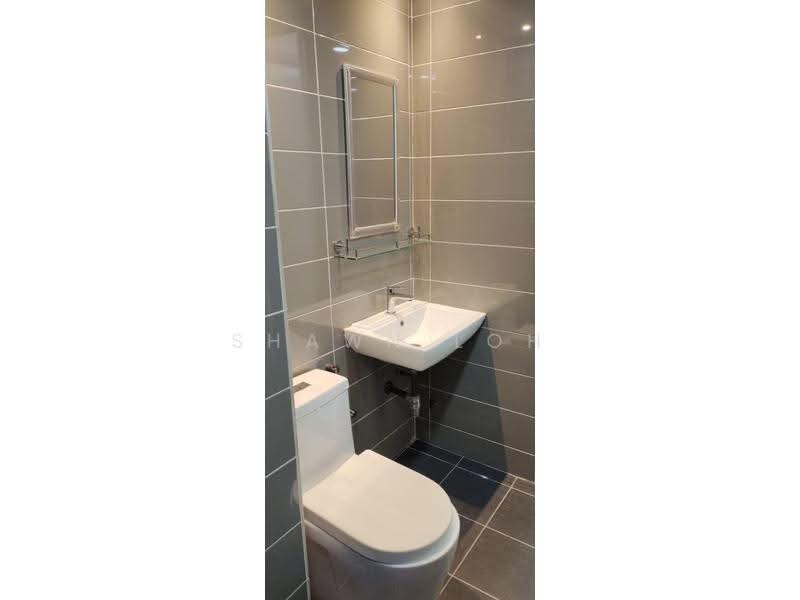 Kondominium untuk Disewa di Perdana Emerald - Shawn Loh - Bathroom - PropertyGuru.com.my