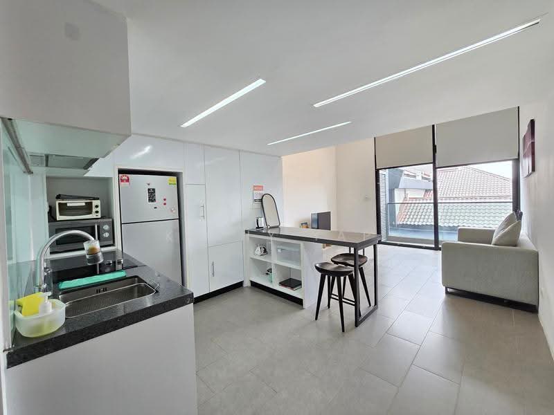 Service Residence for Rent at Establishment Bangsar (Menara Teguh Bangsar) - Kathy Yap - Kitchen - PropertyGuru.com.my