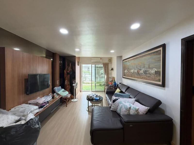 Condominium for Sale at Casa Ria - Leedeon Tan - Living Room - PropertyGuru.com.my