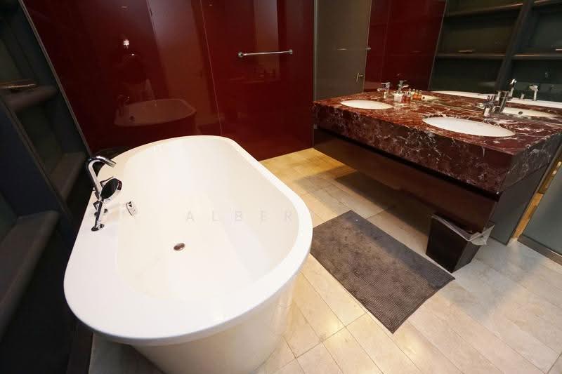 Condominium for Rent at Condominium @ The Troika - Albert . - Bathroom - PropertyGuru.com.my
