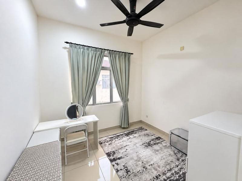 Rumah Teres 3-Tingkat untuk Dijual di Suria Warisan (Sepang) - Nazrin Hakimin - Bedroom - PropertyGuru.com.my