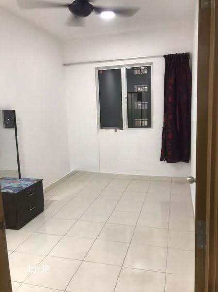 Pangsapuri untuk Disewa di Azaria - Joanne Pua - Bedroom - PropertyGuru.com.my