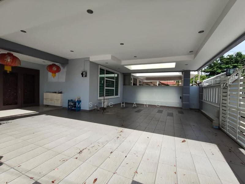 Rumah Berkembar untuk Dijual di Sungai Ara (Penang) - Ms Chang - Exterior - PropertyGuru.com.my