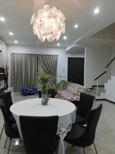 3-storey Terraced House for Rent in Bandar Bayan Bahru (Bayan Lepas) - Hong . - Living Room - PropertyGuru.com.my
