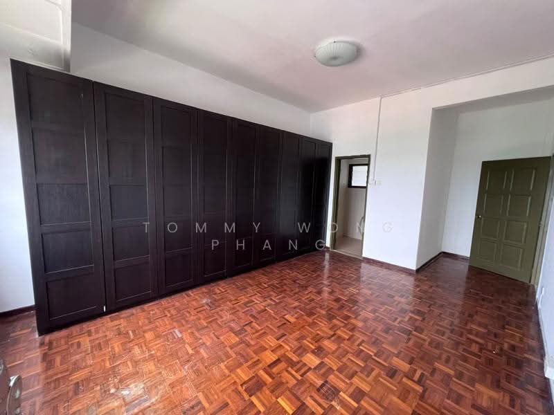 Apartment for Sale at Pangsapuri Excelsa - Tommy Wong Phang - Bedroom - PropertyGuru.com.my