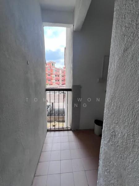Apartment for Sale at Pangsapuri Excelsa - Tommy Wong Phang - Balcony - PropertyGuru.com.my