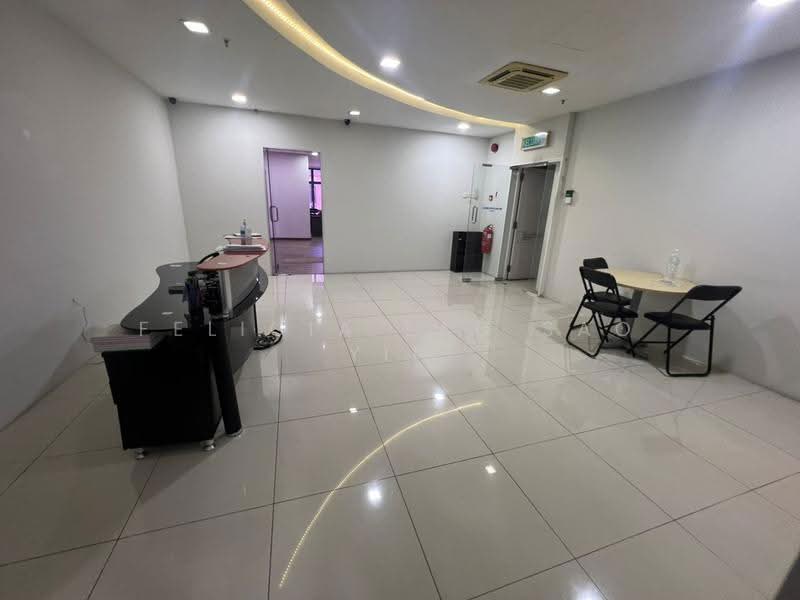 Pejabat untuk Disewa di Petaling Jaya (Selangor) - Felicia Lau Sao Yin - Entrance - PropertyGuru.com.my
