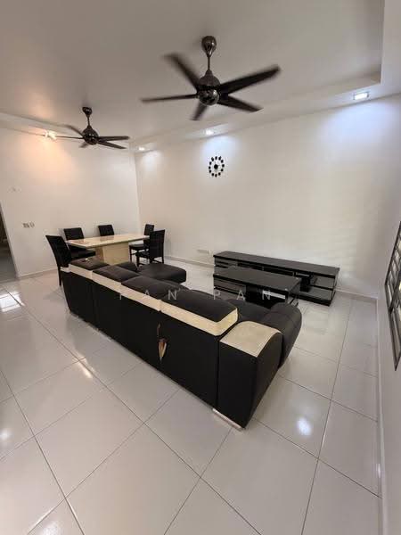 2-storey Terraced House for Rent in Bukit Indah (Iskandar Puteri (Nusajaya)) - Pan Pan - Living Room - PropertyGuru.com.my